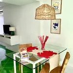 Garden 4*