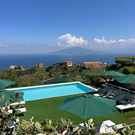 Garden Sorrento